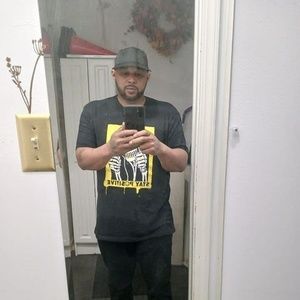 Meet your Posher, Rene